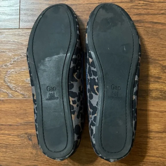 Gap Gray and Brown Animal Print Flats Size 8 - Picture 5 of 7